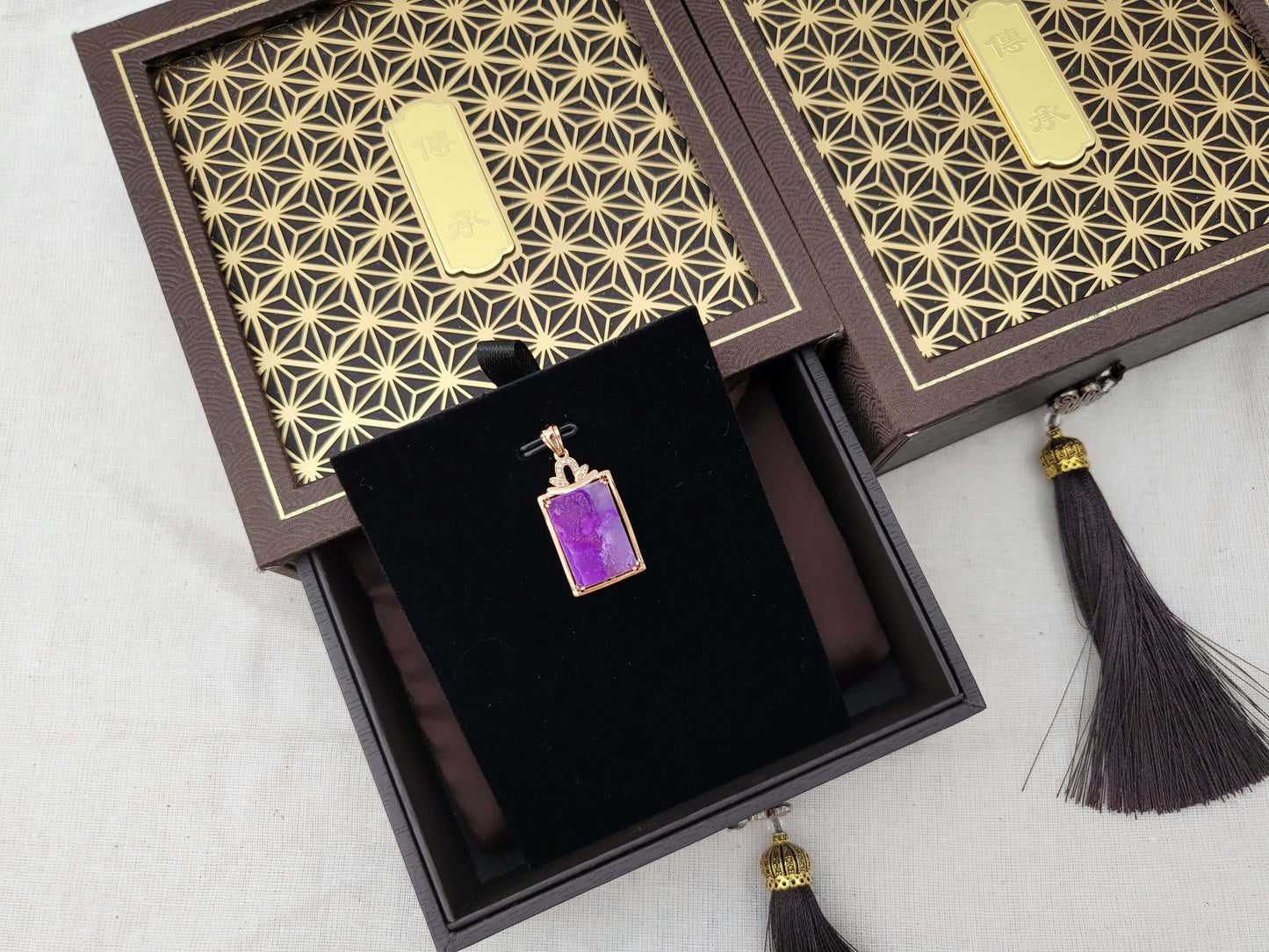 18K Gold Rare Grade Purple Sakura Gel Sugilite Pendant