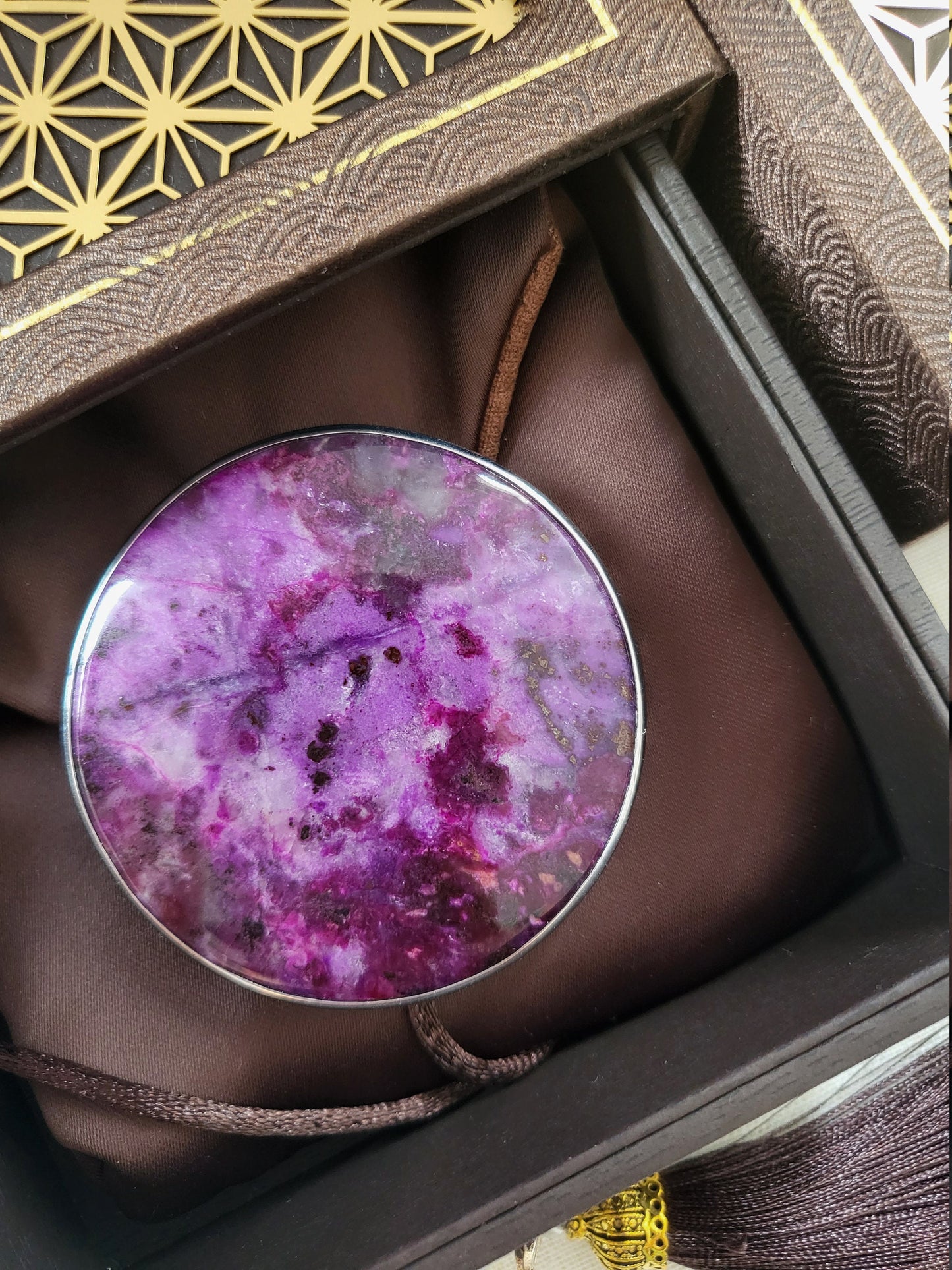 Sugilite RARE Premium Round Disc Purple Reddish Natural Stone Stone Pendant Ornament Necklace High quality
