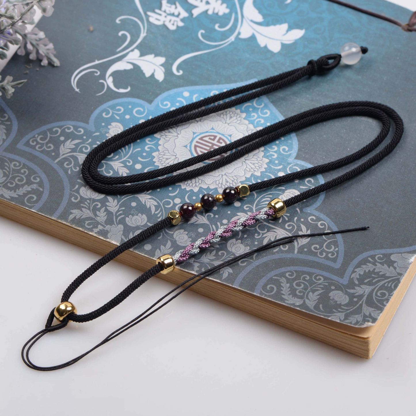 DIY Necklace String Tie for Pendants and Ornaments