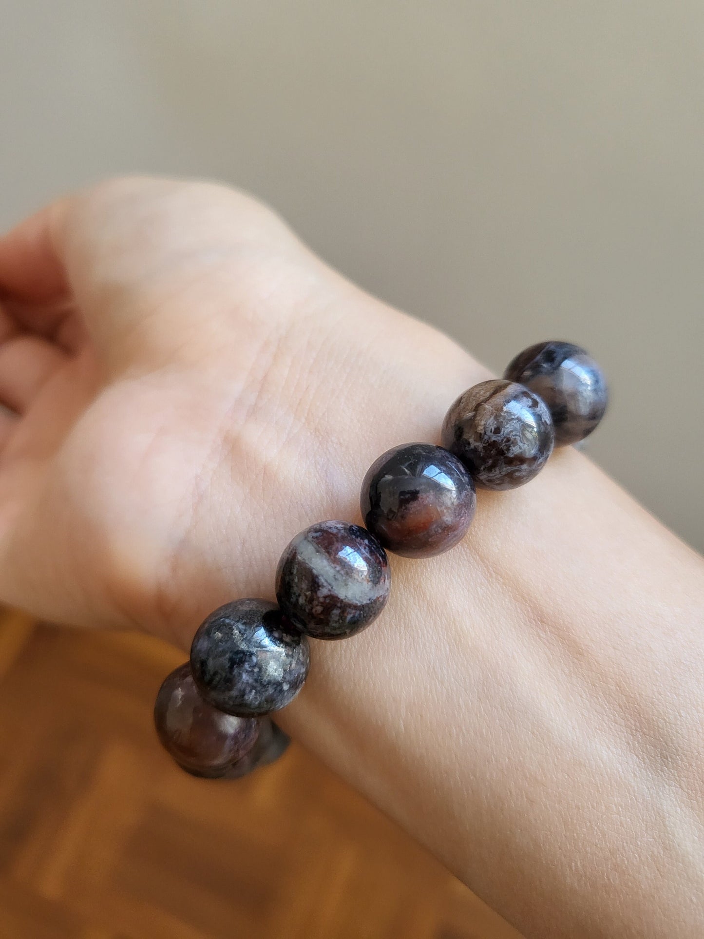 11.5mm Sugilite Natural Smooth Grey Brown Black Round Bead with Beaded Stone Bracelet