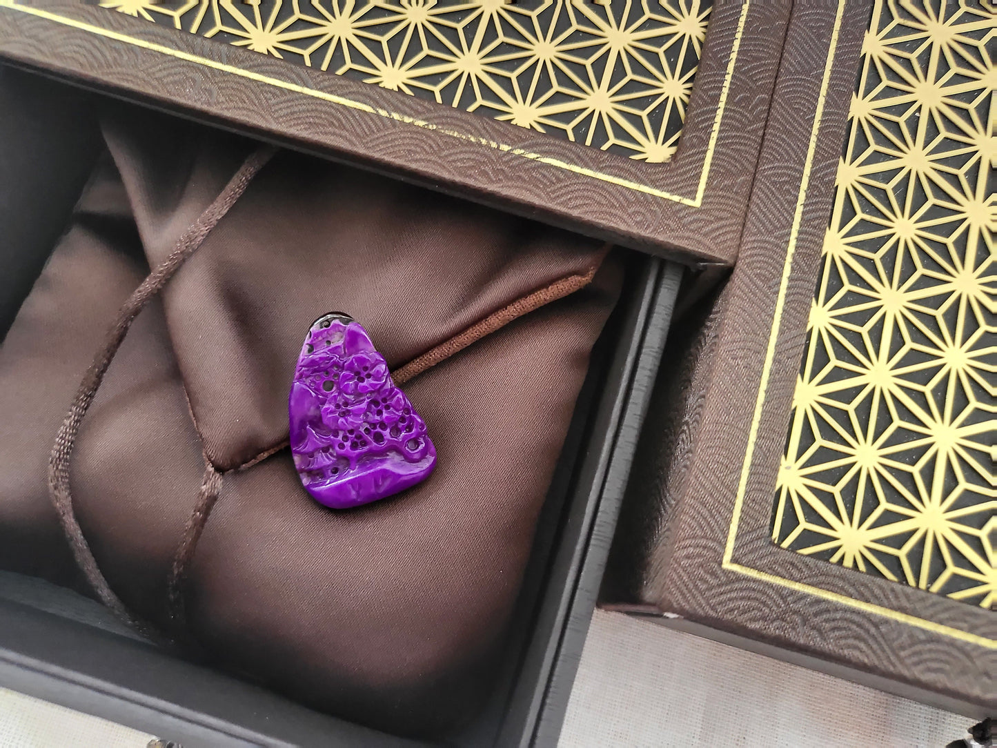 RARE Premium Natural Bright Purple Sugilite Stone Carving Engraving Pine Chinese Pagoda Ornament Pendant Necklace