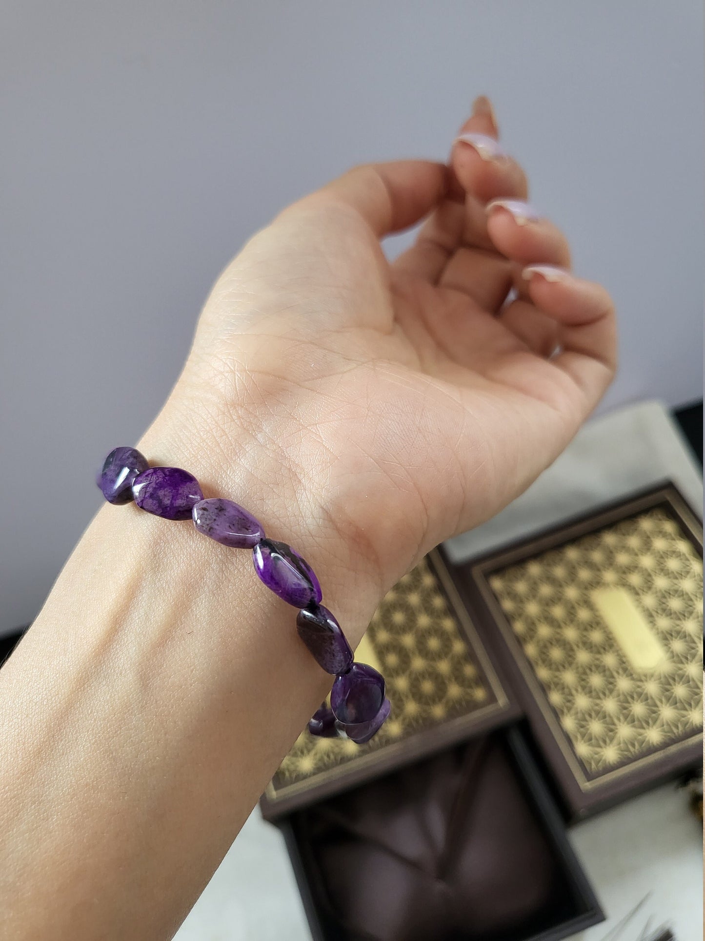 8mm Natural High Quality Smooth Royal Purple Sugilite Flat Hexagon Stone Elastic Bracelet