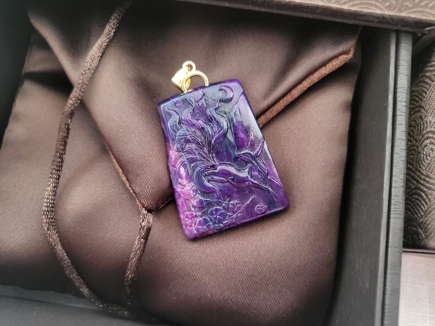 Natural Sugilite Royal Purple 9 Nine Tailed Fox Carve Carving Engraving  Engrave Stone Crystal Pendant