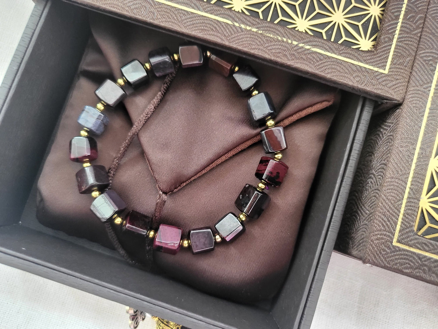 Sugilite Natural Reddish Stone Square Bead Bracelet with Gold Beads