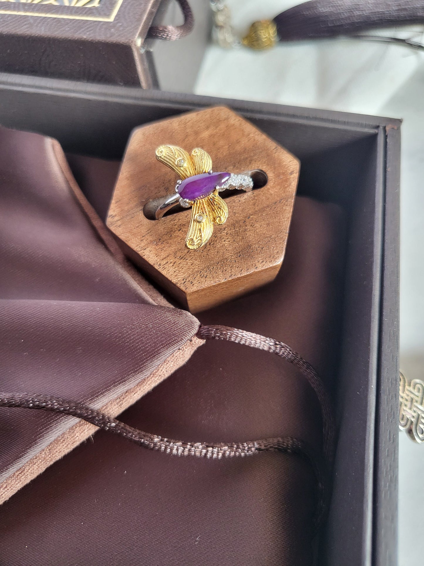 Natural Sugilite Rare Royal Purple Gold Dragonfly Good luck Charm Adjustable Silver Ring