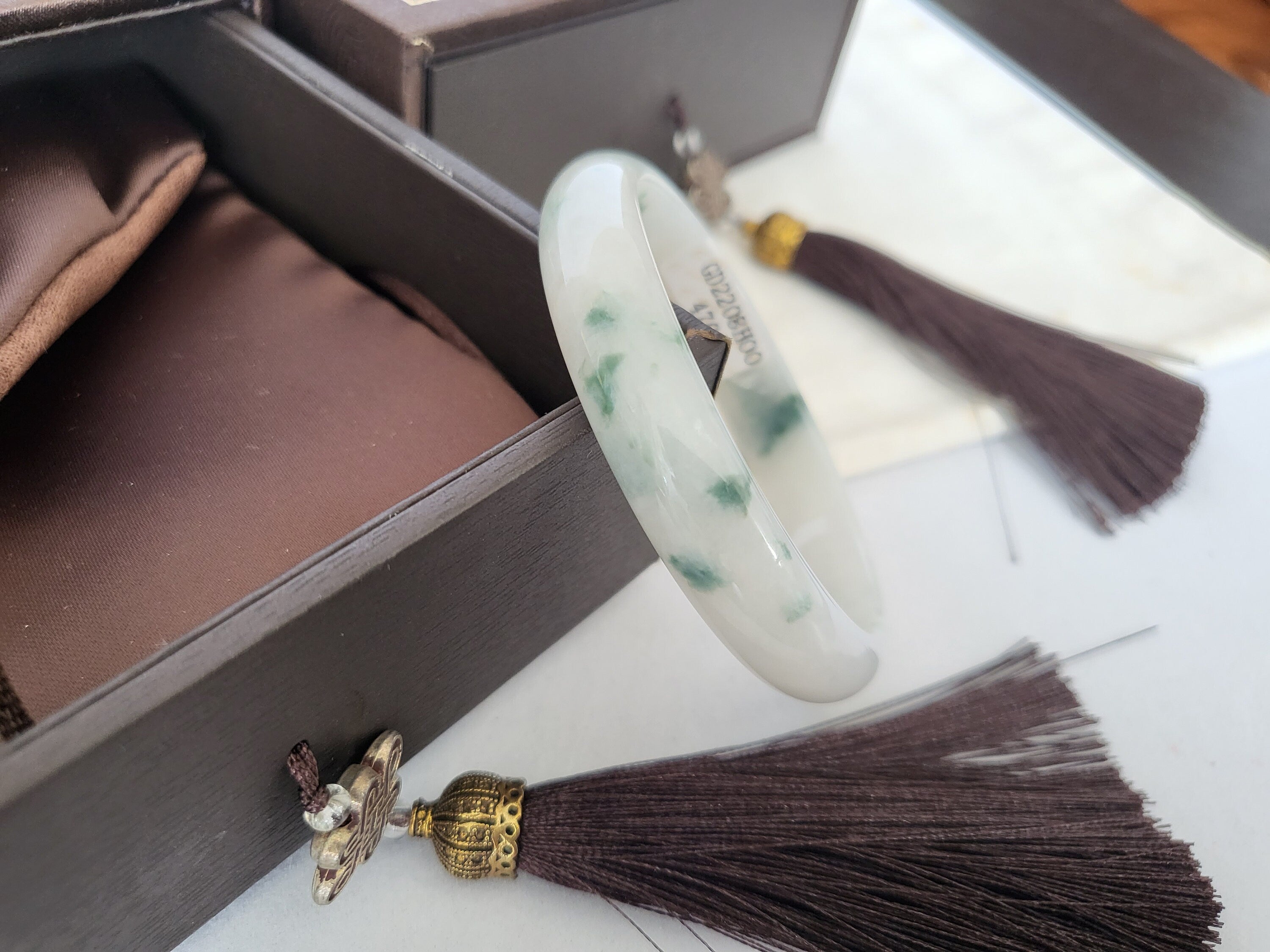 55mm Jadeite Grade A Bangle Natural Burma Jade Green with White Flower [PINE WINTERLAND COLLECTION]