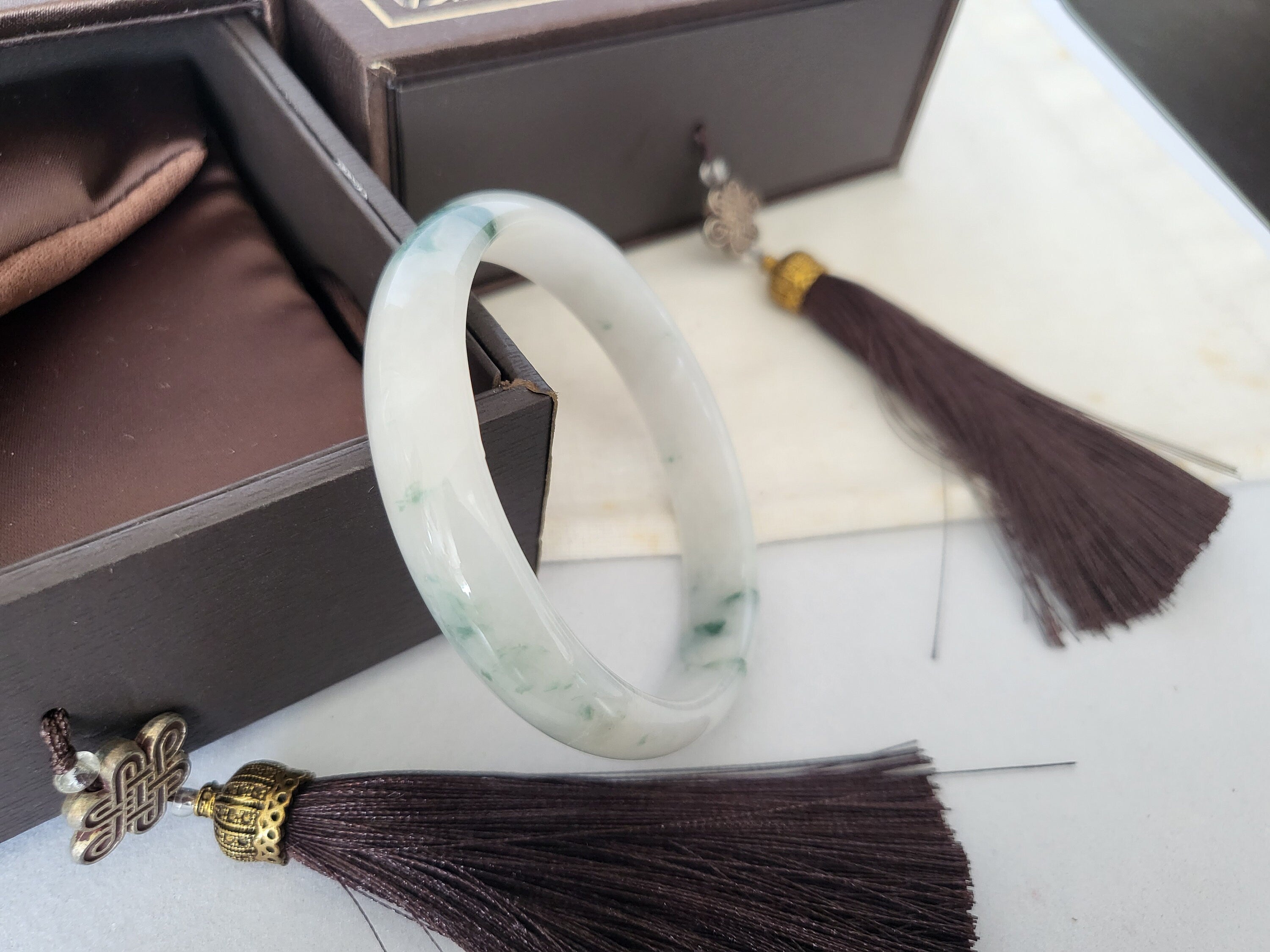 55mm Jadeite Grade A Bangle Natural Burma Jade Green with White Flower [PINE WINTERLAND COLLECTION]